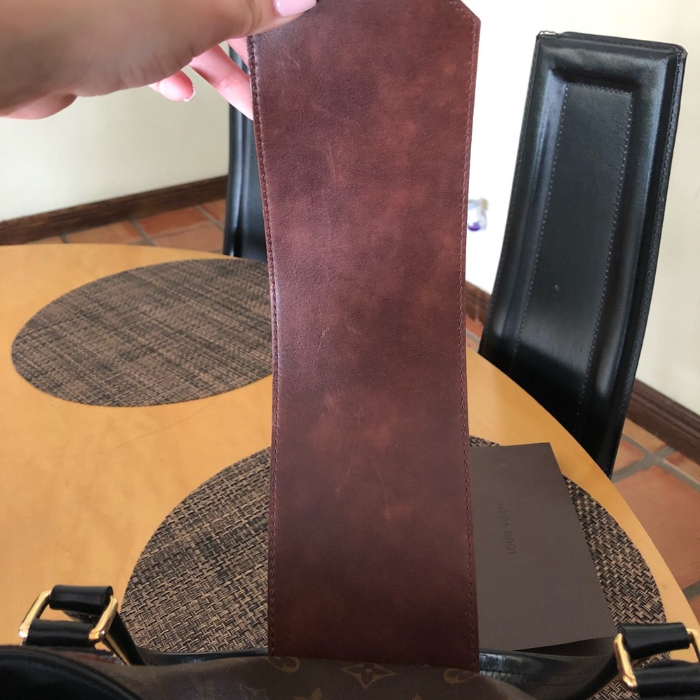 Louis Vuitton Bordeaux Monogram Limited Edition - Picture 7 of 7